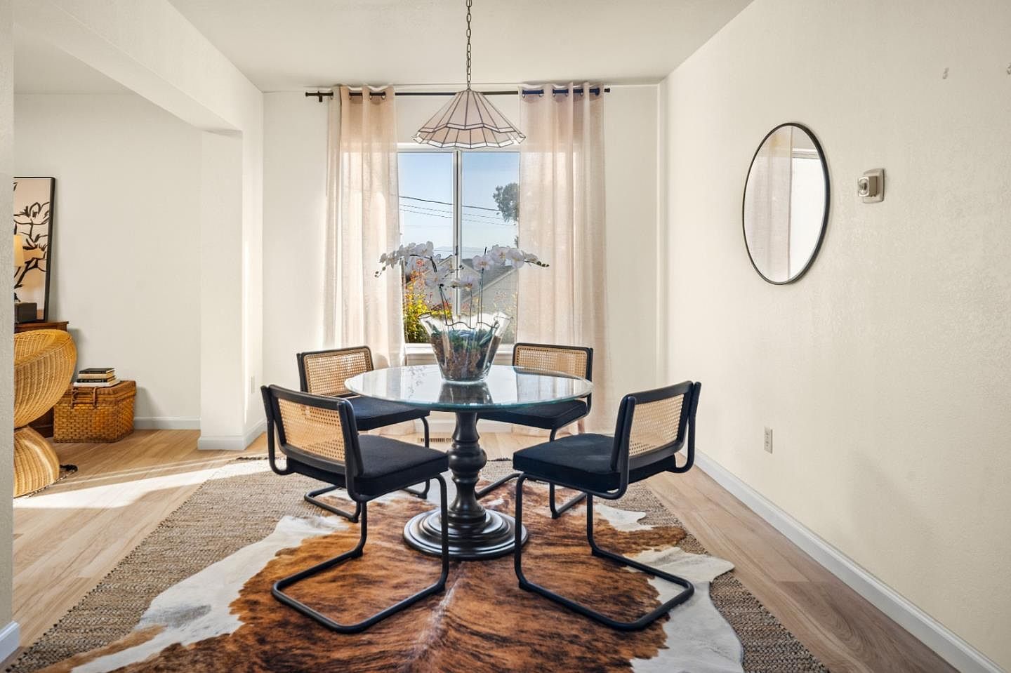 926 Roosevelt St Monterey, CA 93940 - Thumbnail 5