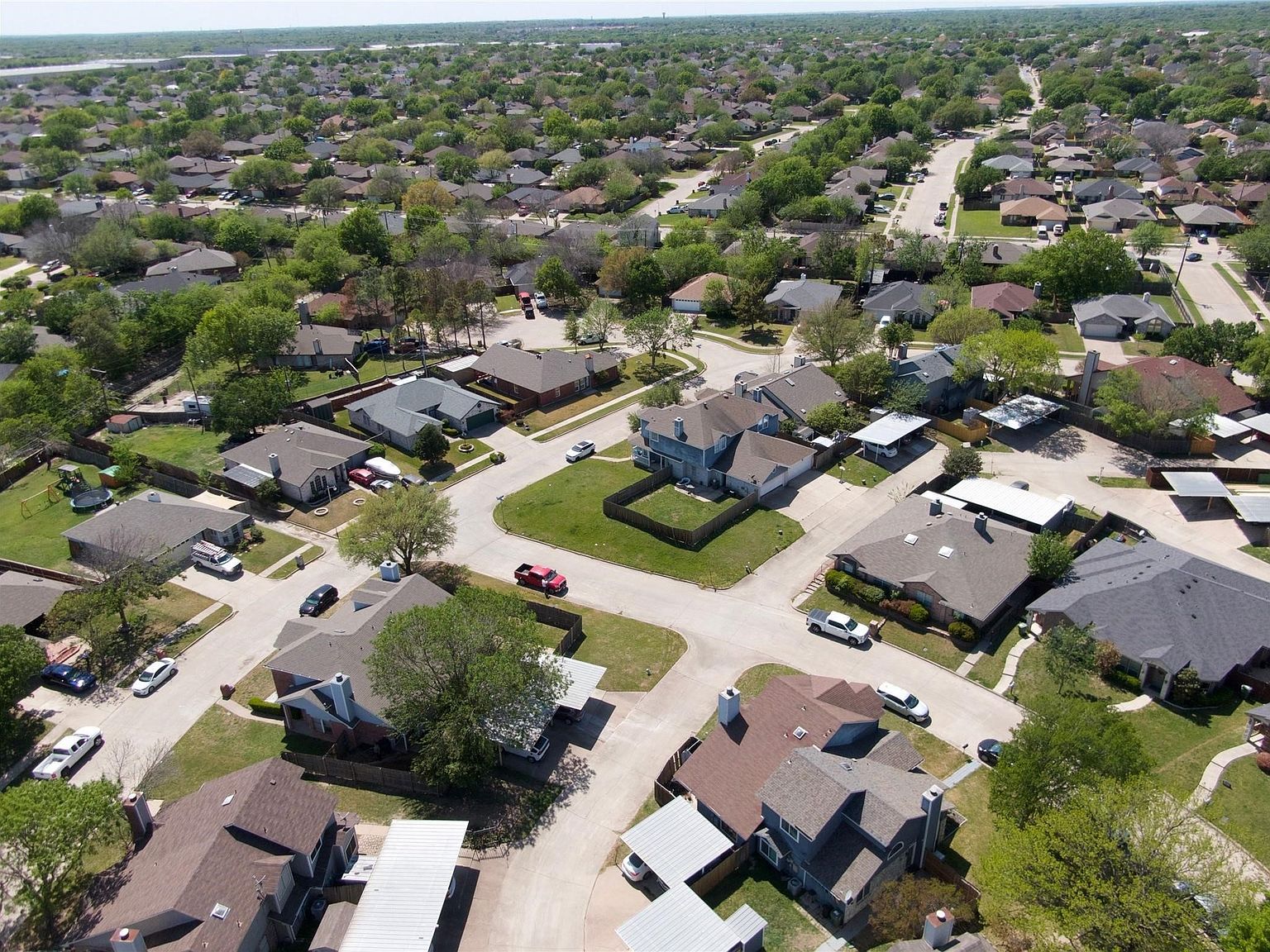 851 Valleybrooke Dr Arlington, TX 76001 - Thumbnail 5