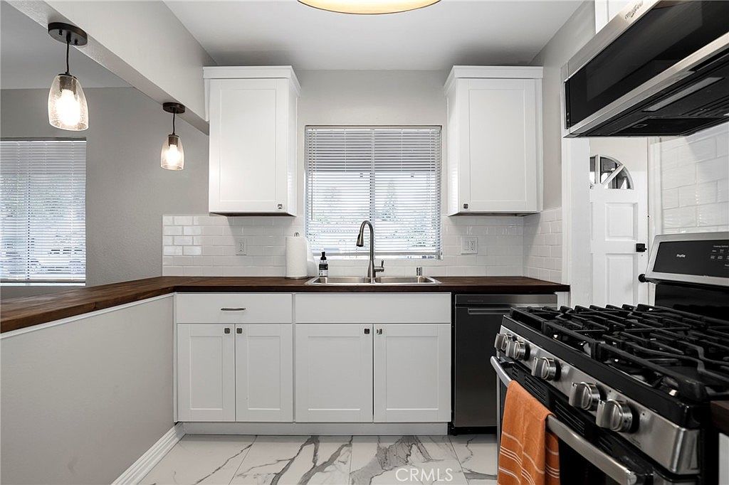 2241 Pine Ave Long Beach, CA 90806 - Thumbnail 5