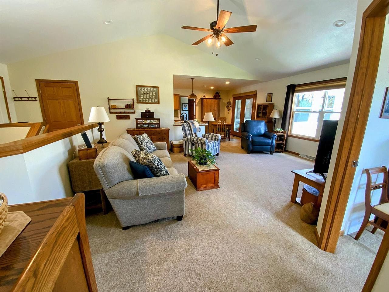 380 W Sunset Dr Milton, WI 53563 - Thumbnail 5