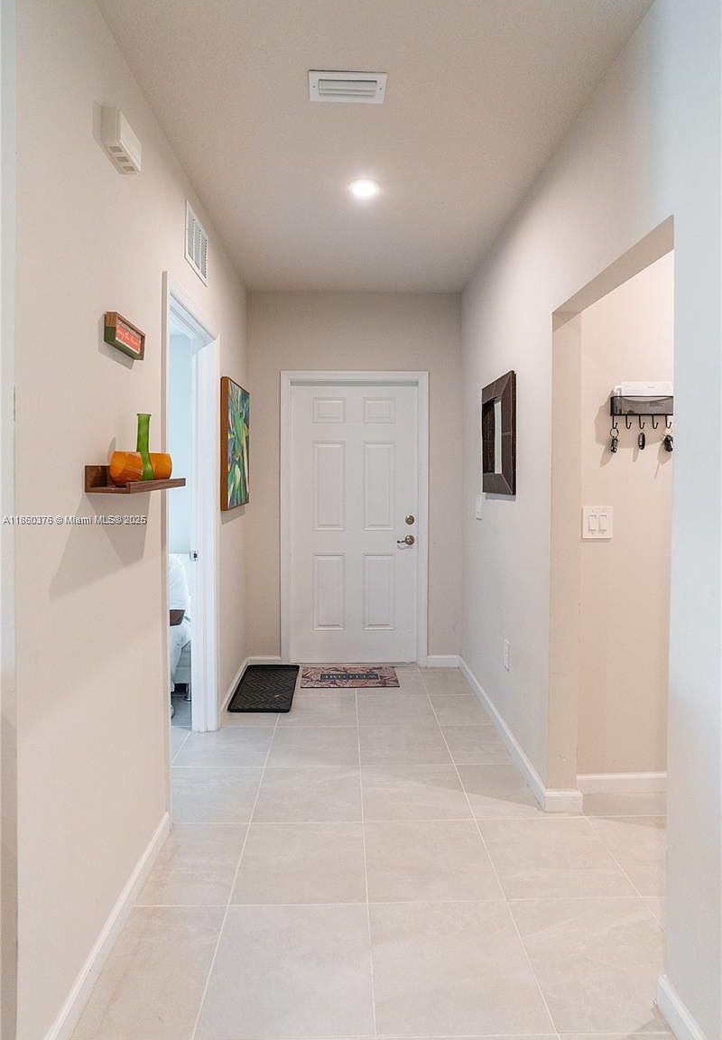 9454 SW Libertas Way Port Saint Lucie, FL 34987 - Thumbnail 5