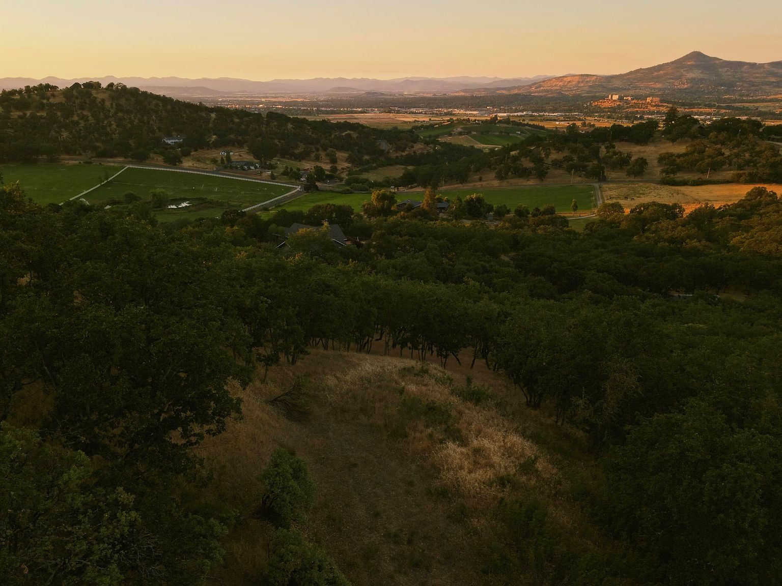 4359 Pioneer Rd Medford, OR 97501 - Thumbnail 5