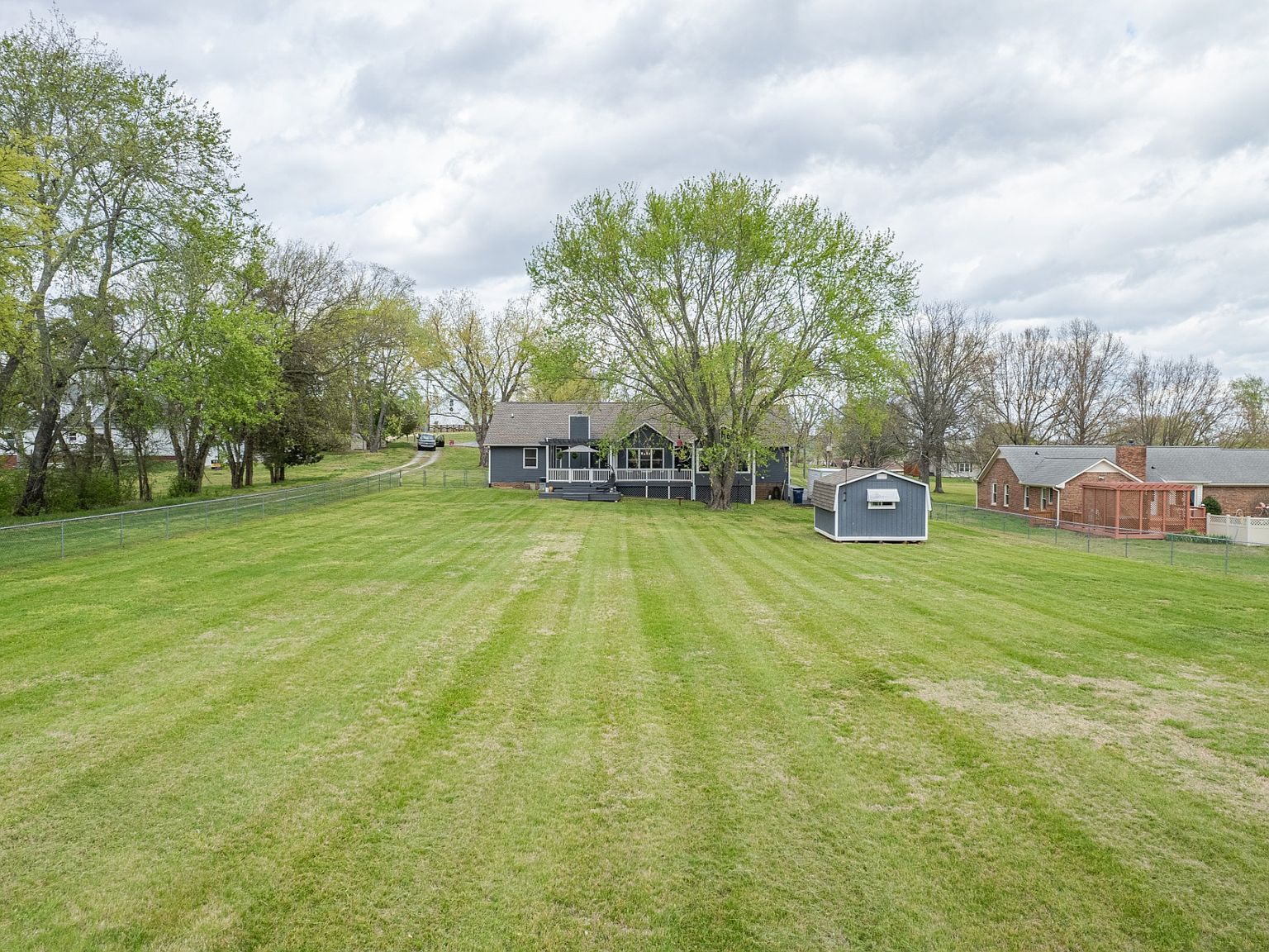 868 Tom Osborne Rd Columbia, TN 38401 - Thumbnail 5