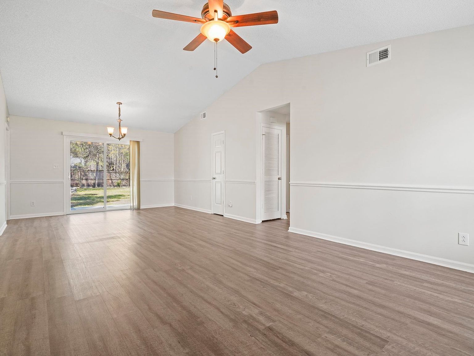 2503 Morlynn Dr Myrtle Beach, SC 29577 - Thumbnail 5