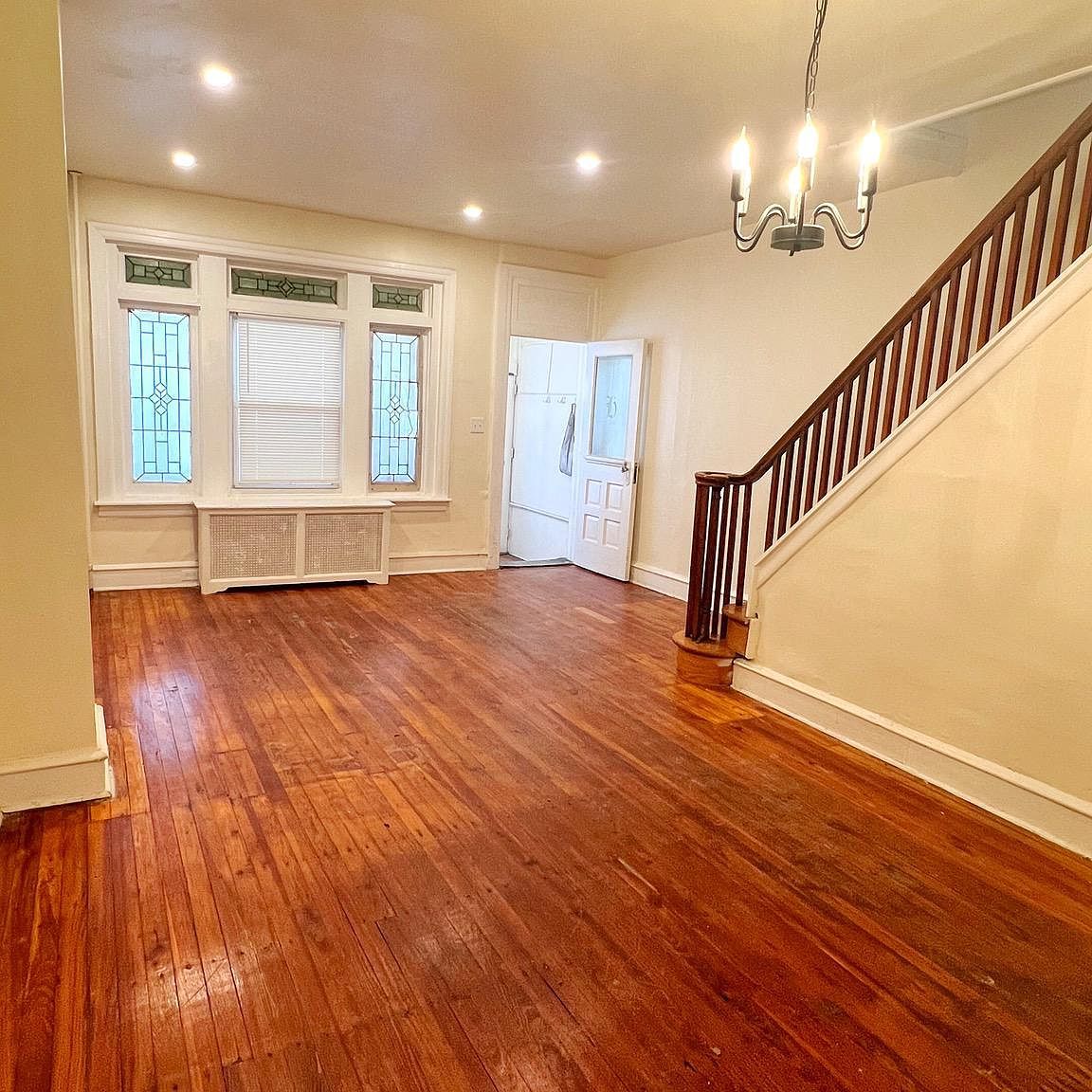 2413 S 64th St Philadelphia, PA 19142 - Thumbnail 5