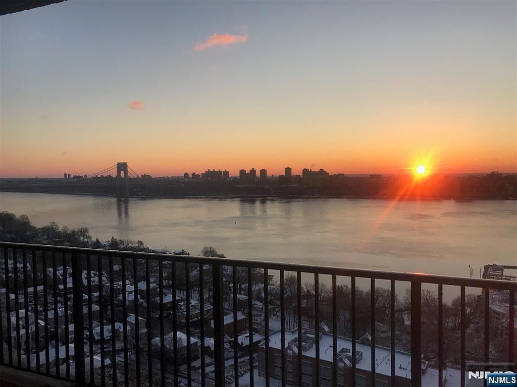 3 Horizon Rd APT 1004 Fort Lee, NJ 07024 - Thumbnail 5