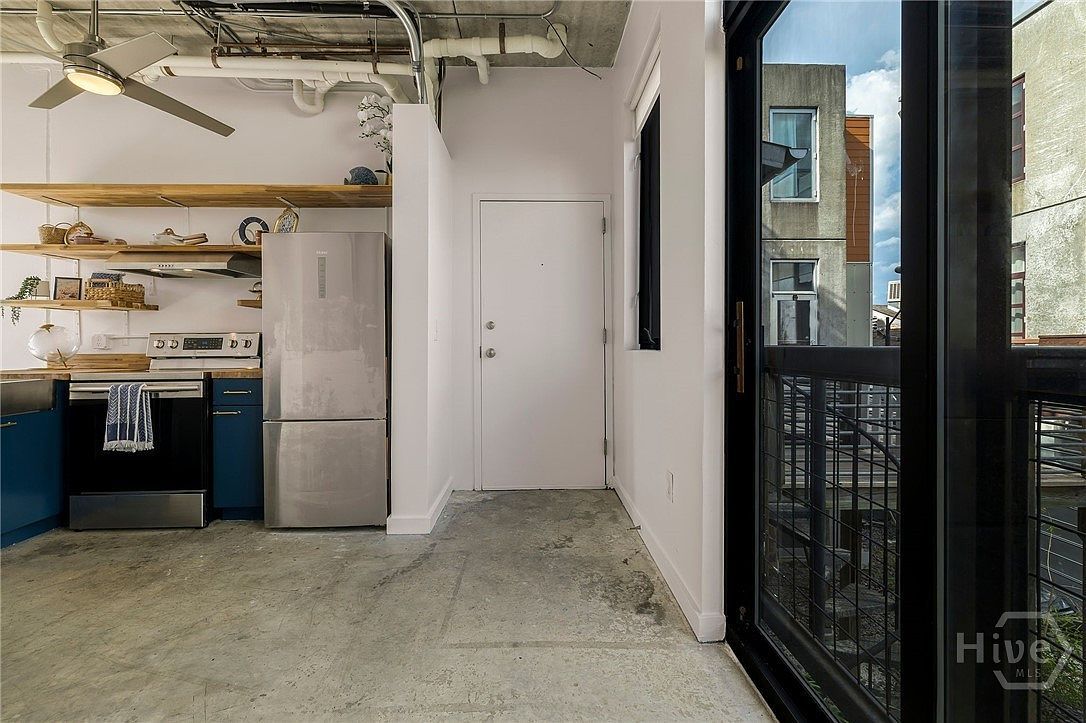 2406 De Soto Ave APT B Savannah, GA 31401 - Thumbnail 5