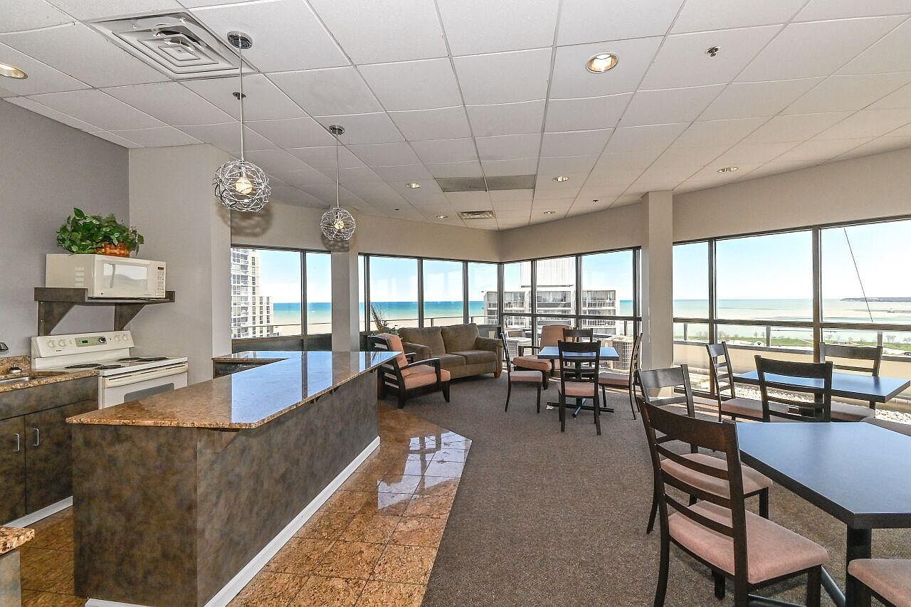 1633 N Prospect Ave UNIT 4C Milwaukee, WI 53202 - Thumbnail 5