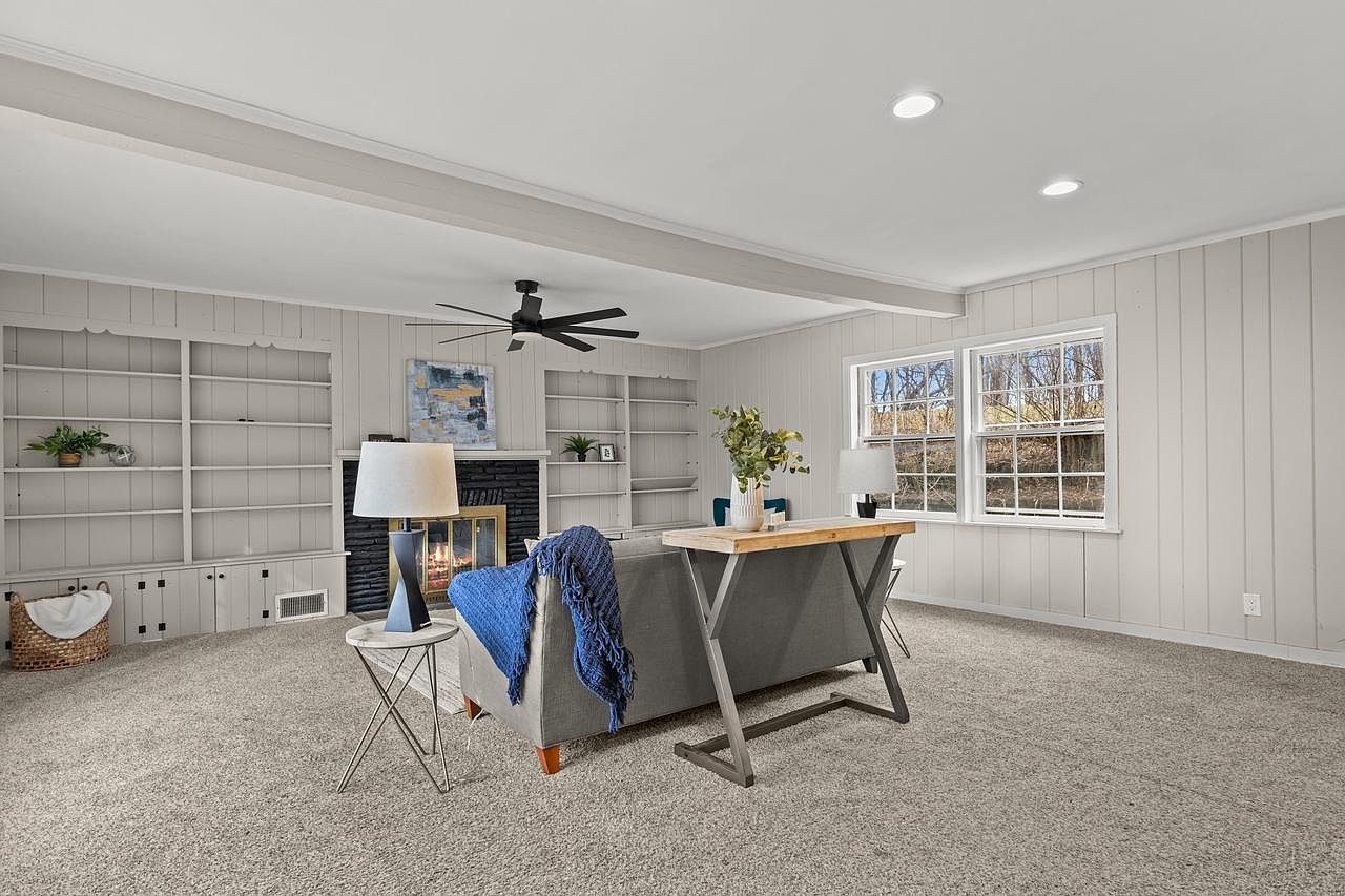 W204N6938 Lannon Rd Menomonee Falls, WI 53051 - Thumbnail 5