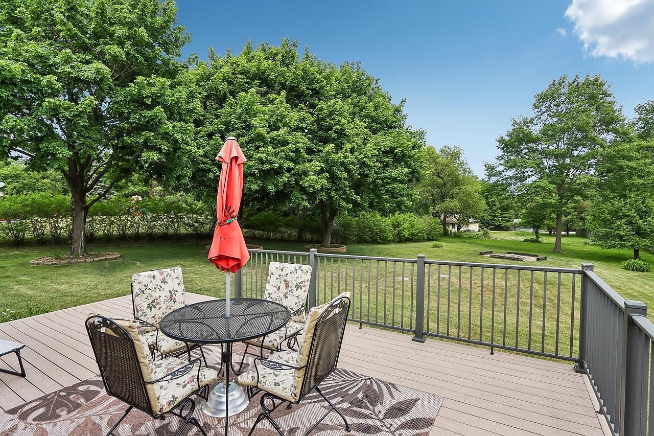 804 Lochtyn Rdg Wales, WI 53183 - Thumbnail 5