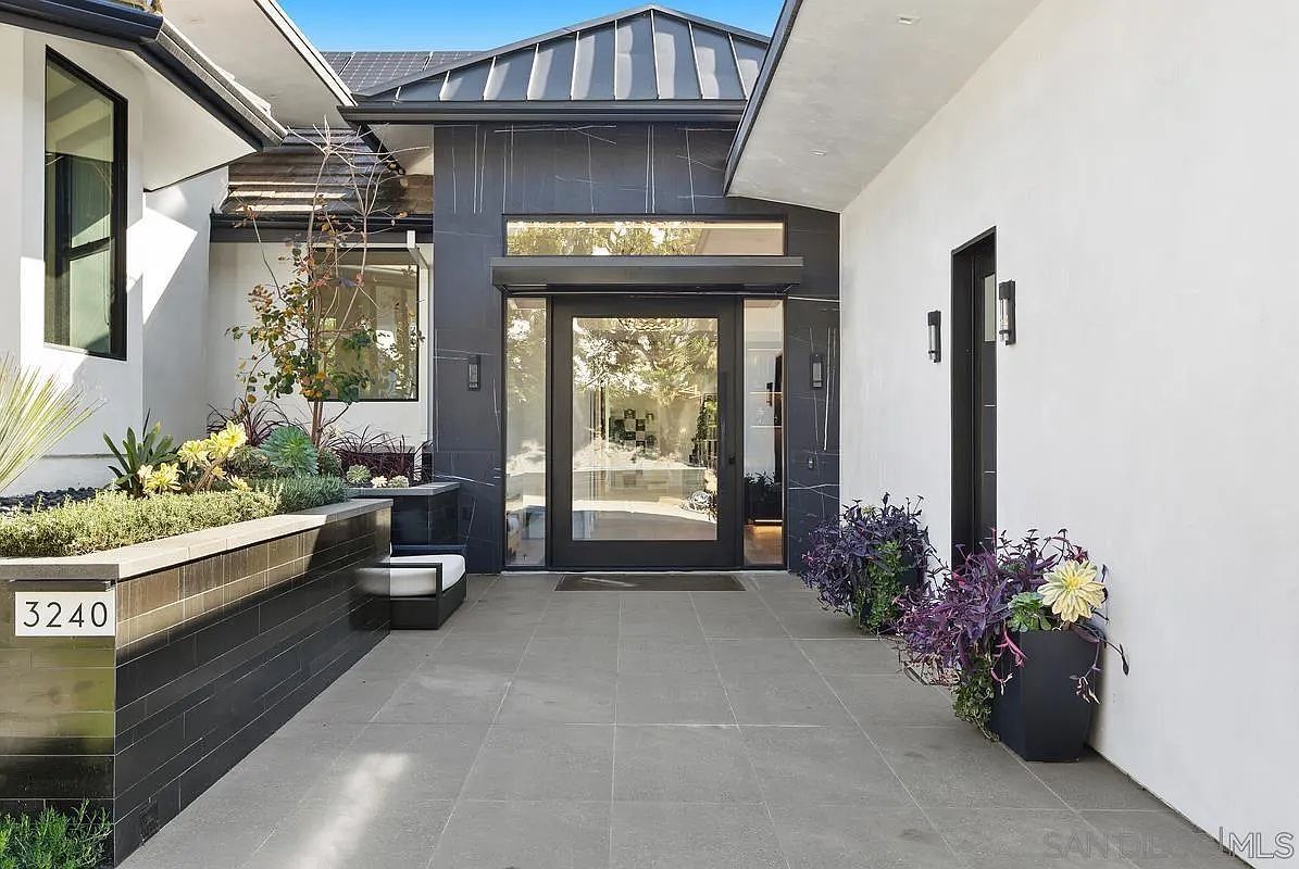 3240 Piragua St Carlsbad, CA 92009 - Thumbnail 5