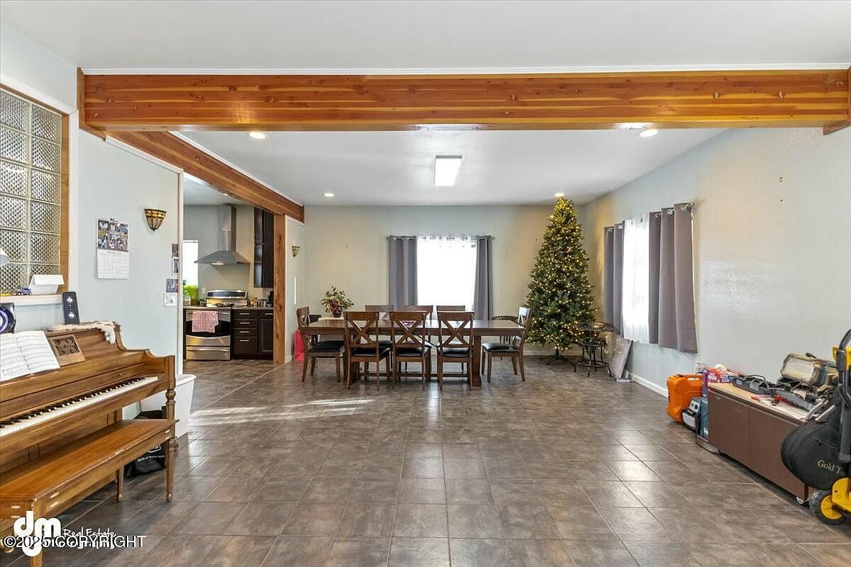 22481 W Point Mackenzie Rd Wasilla, AK 99623 - Thumbnail 5