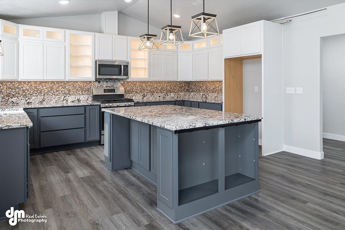 1622 S Rushing Stream Cir Wasilla, AK 99654 - Thumbnail 5