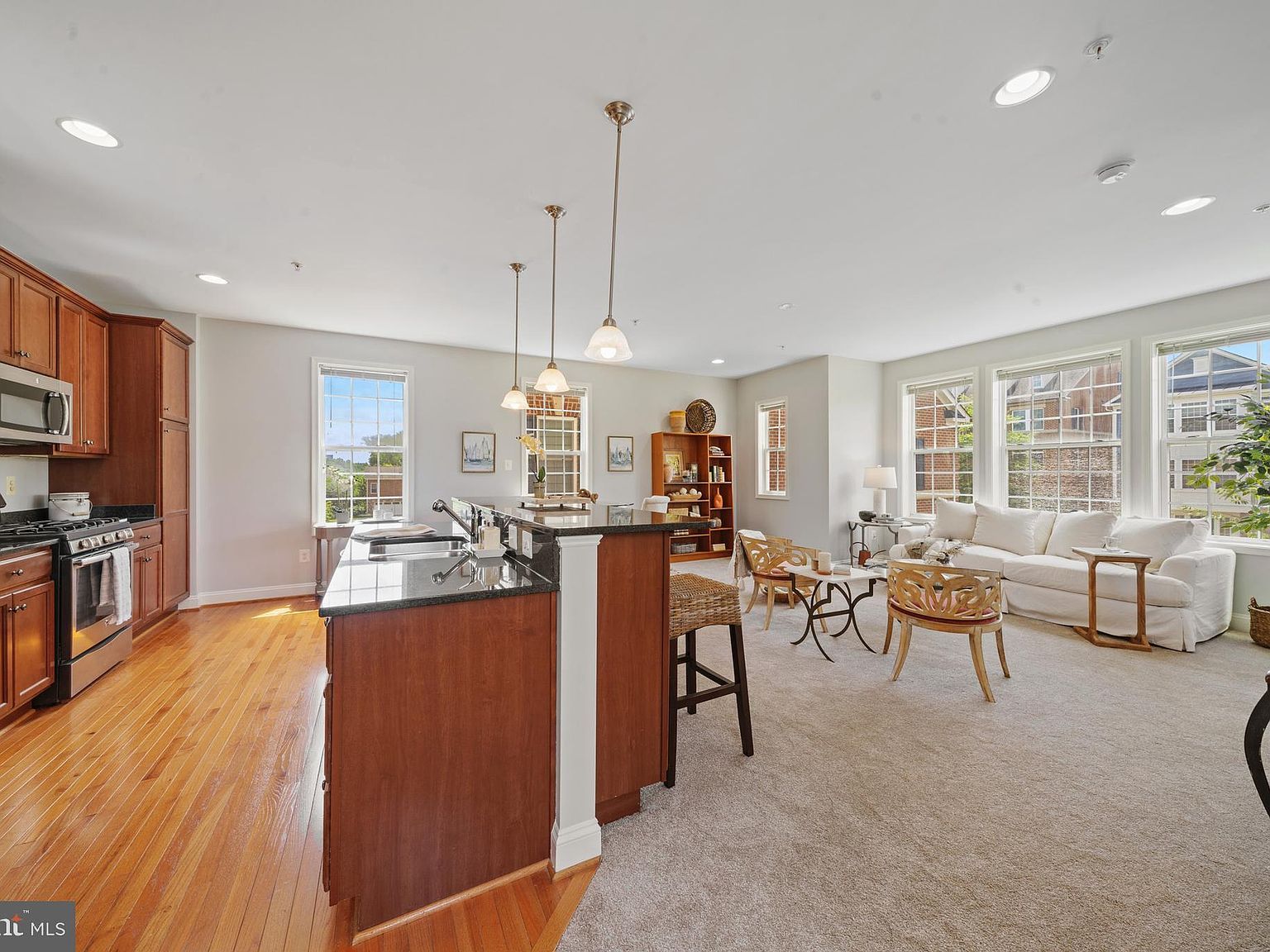 304 Parkview Ave Gaithersburg, MD 20878 - Thumbnail 5