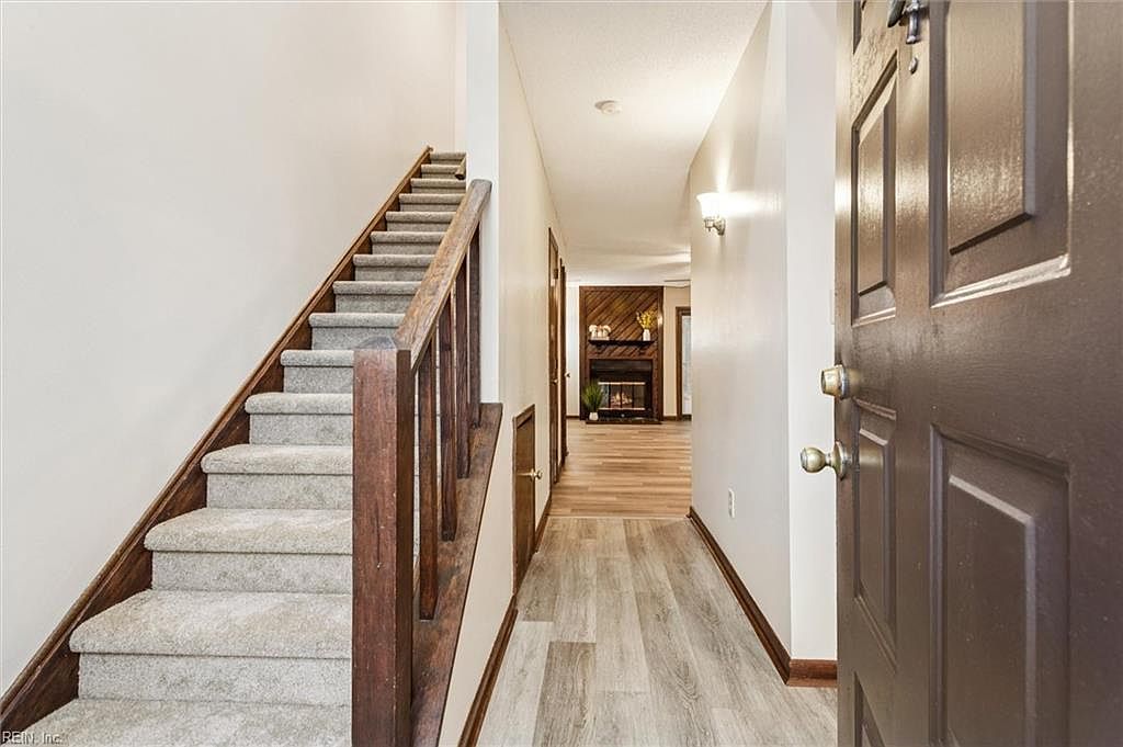 163 Windsor Castle Dr APT B Newport News, VA 23608 - Thumbnail 5