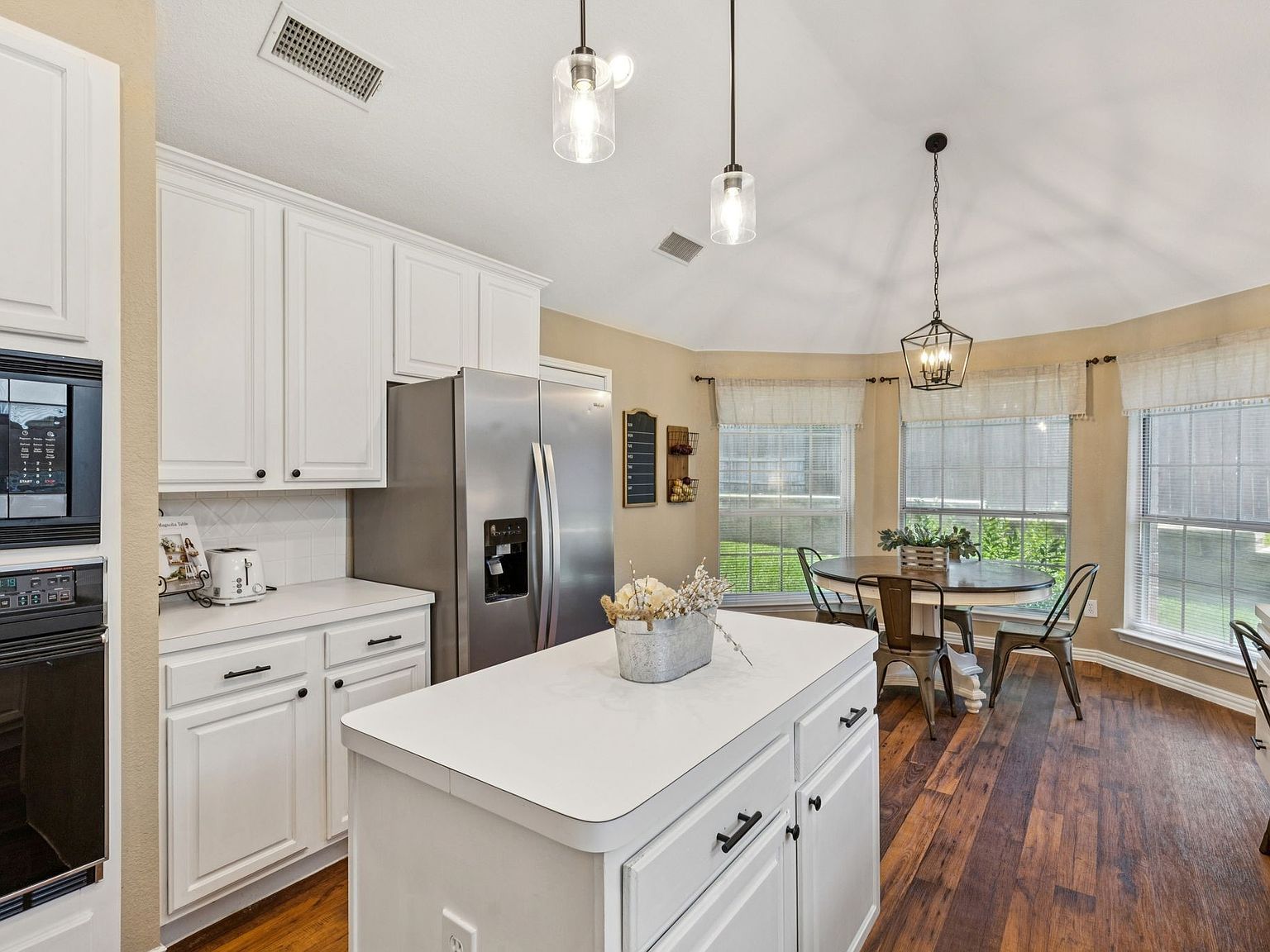 5437 Yellowstone Trl Fort Worth, TX 76137 - Thumbnail 5