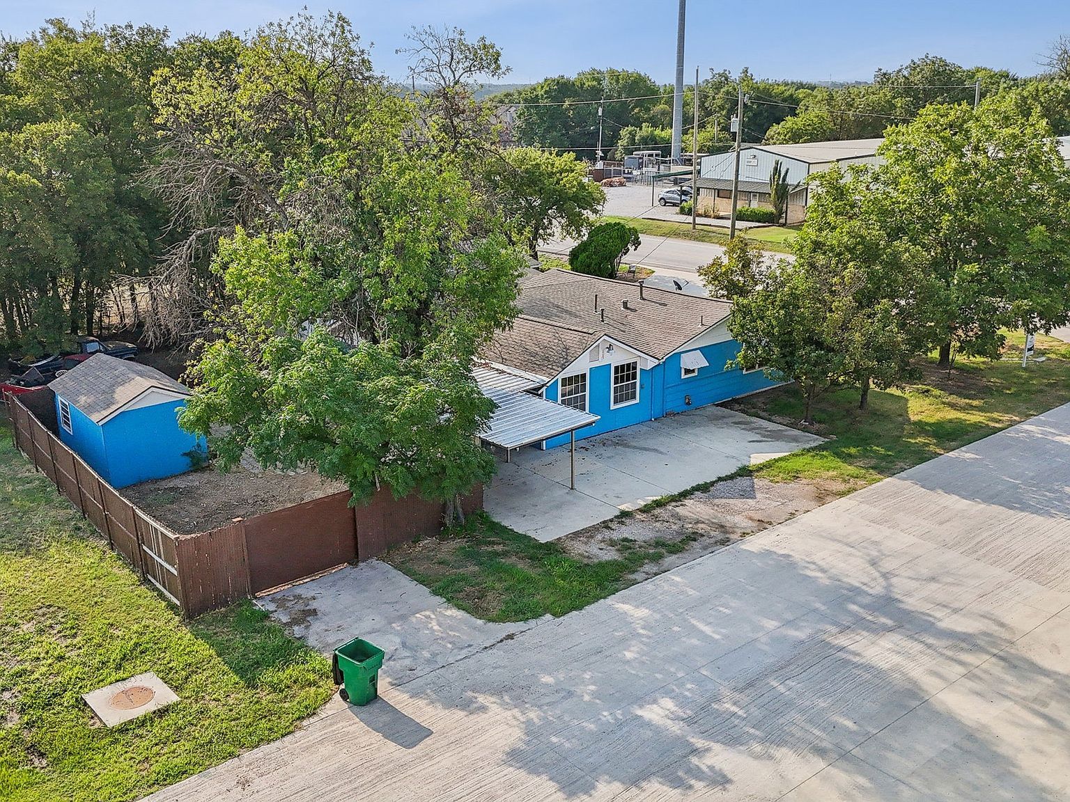 303 E 5th St Justin, TX 76247 - Thumbnail 5