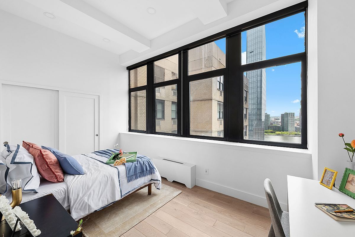 310 E 46th St APT 24H New York, NY 10017 - Thumbnail 5