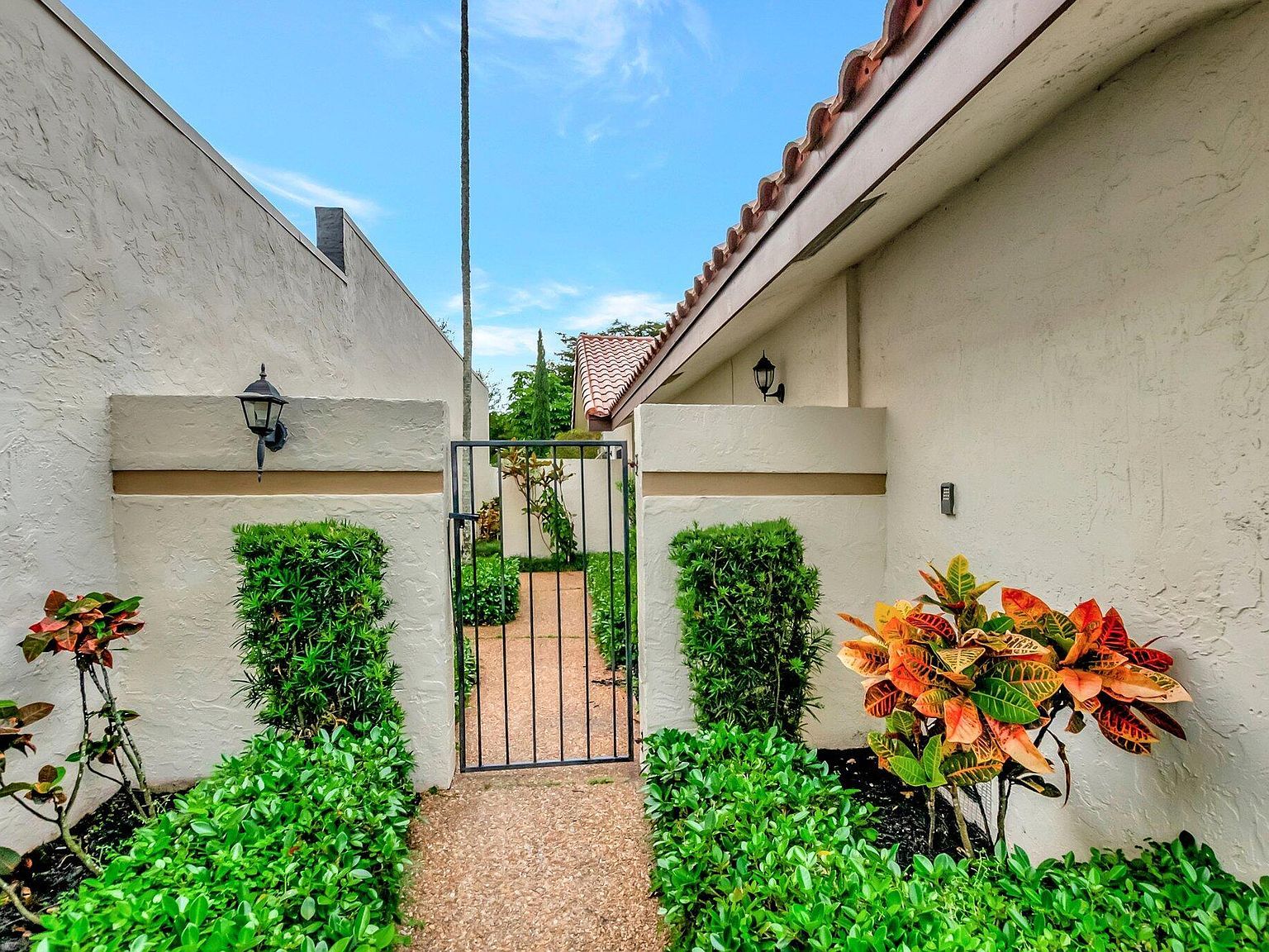 6740 Lago Vista Ter Boca Raton, FL 33433 - Thumbnail 5