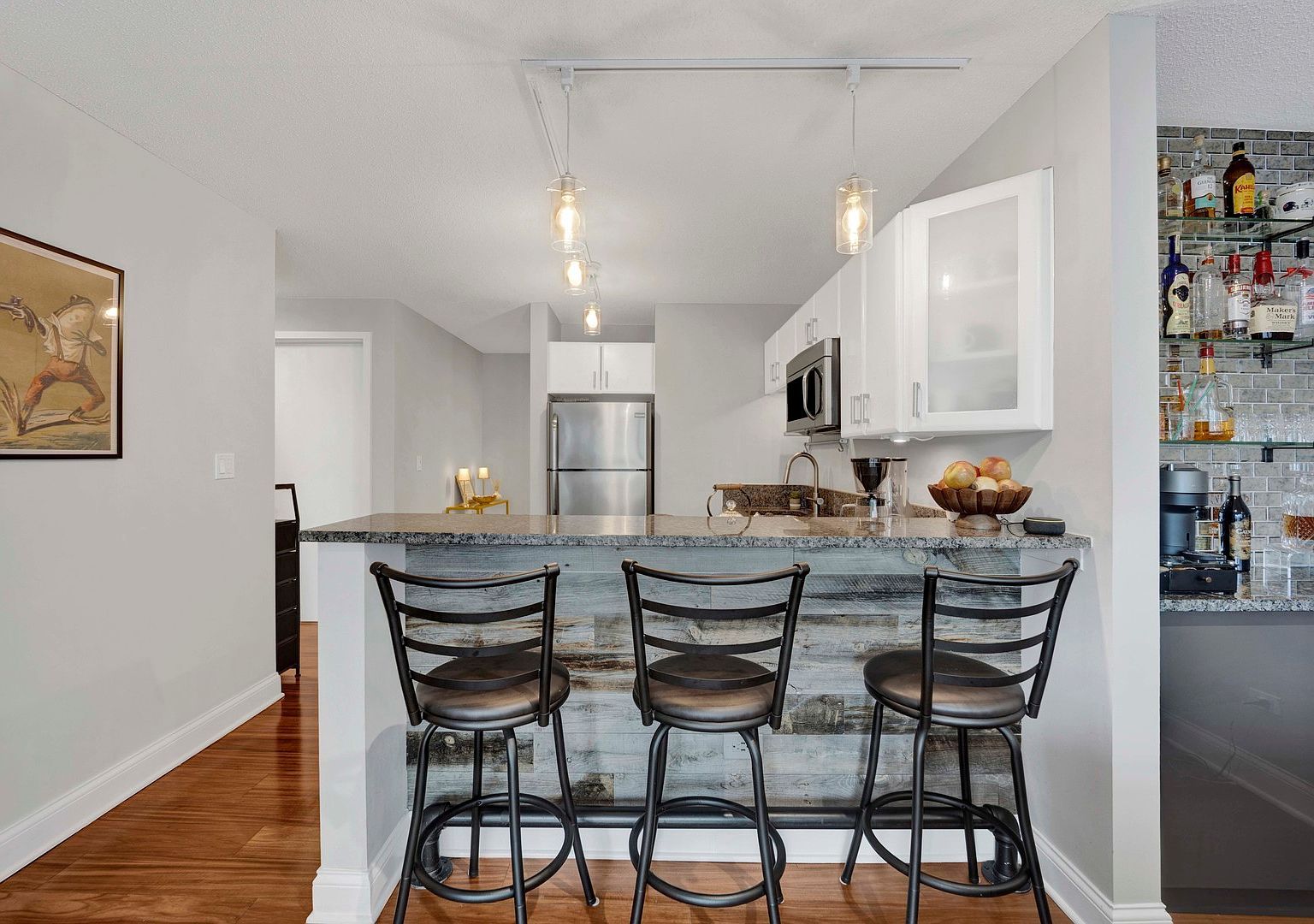 2 E Erie St APT 3714 Chicago, IL 60611 - Thumbnail 5