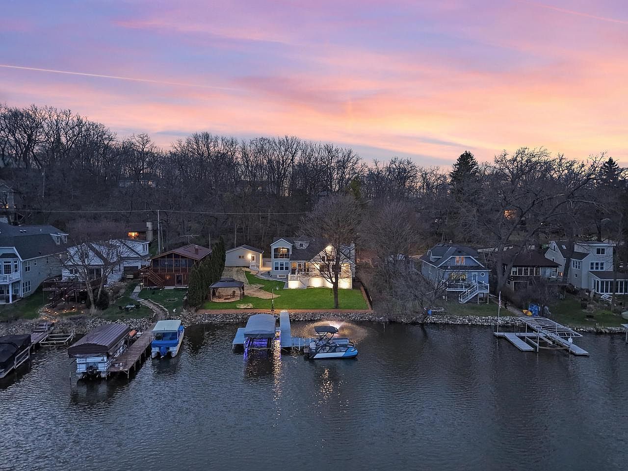 191 Riverside Dr Waterford, WI 53185 - Thumbnail 5