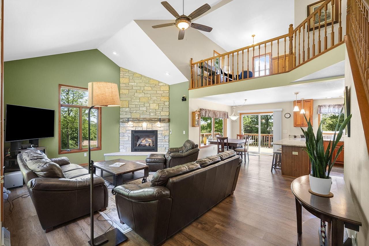 5232 County Highway P S West Bend, WI 53095 - Thumbnail 5