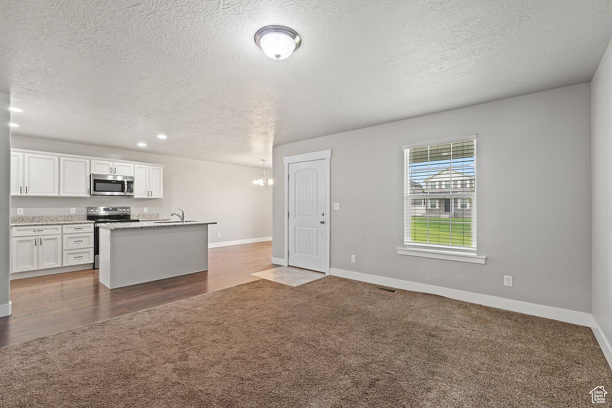 1848 E American Way UNIT 5 Eagle Mountain, UT 84005 - Thumbnail 5