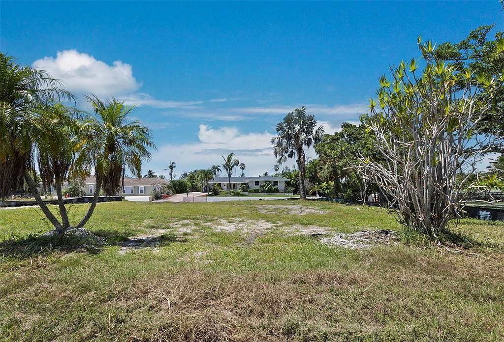 570 De Narvaez Dr LOT 37 Longboat Key, FL 34228 - Thumbnail 5