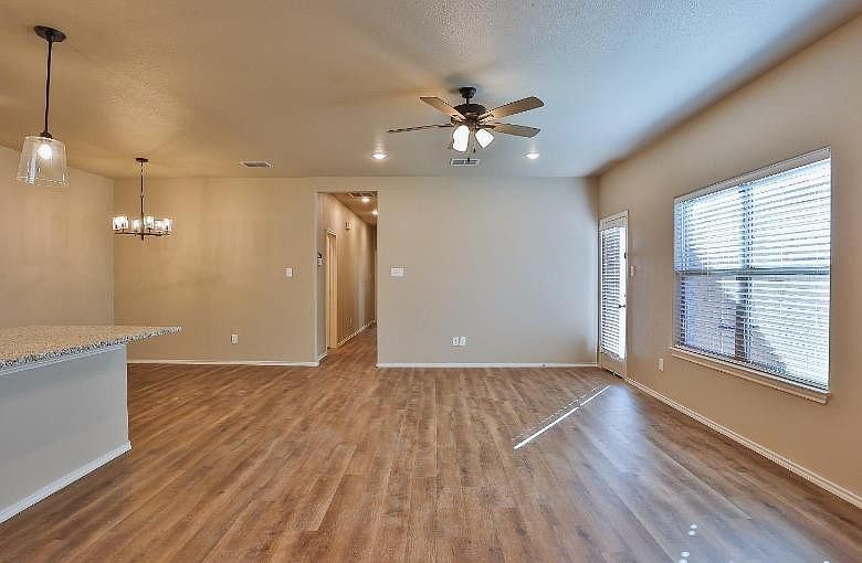 1223 Preston Trl Wolfforth, TX 79382 - Thumbnail 5