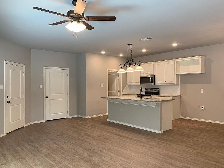 1217 Preston Trl Wolfforth, TX 79382 - Thumbnail 5