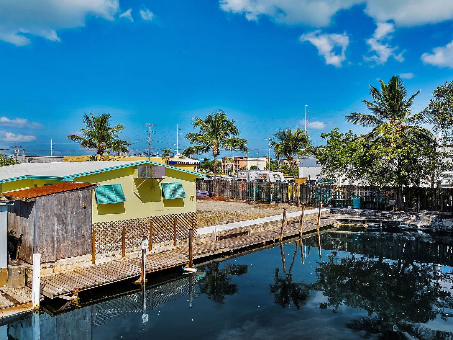 4901/4903 49th St Marathon, FL 33050 - Thumbnail 5