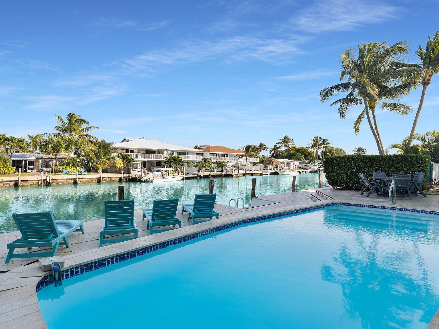 580 & 590 10th St Key Colony Beach, FL 33051 - Thumbnail 5