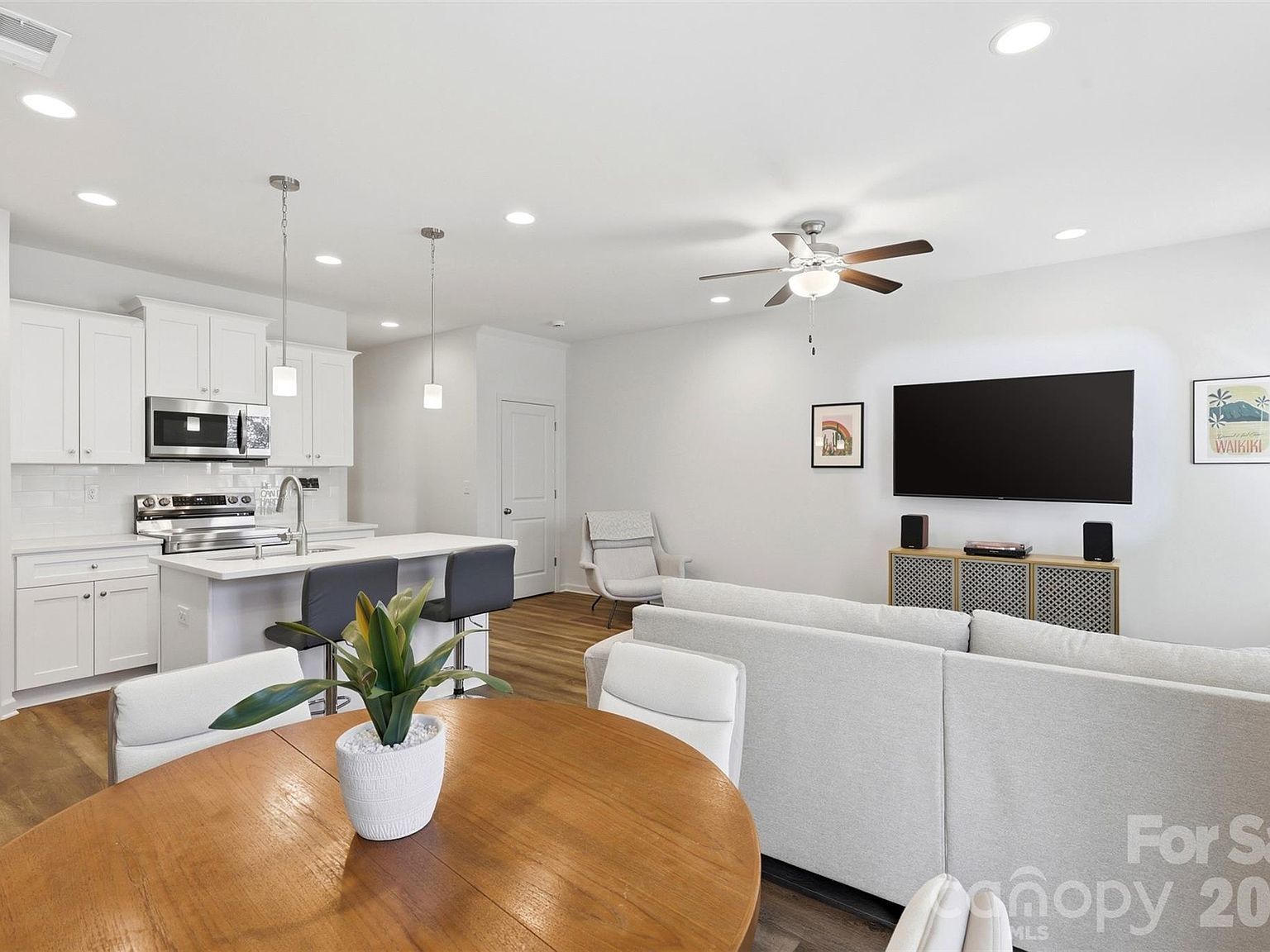 517 Sandy Ave Charlotte, NC 28213 - Thumbnail 5