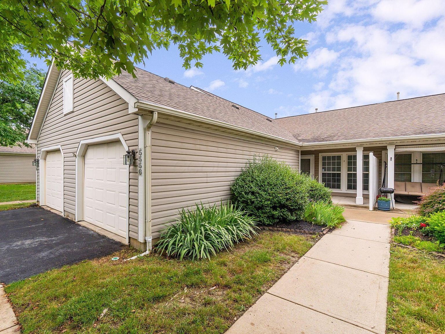 5556 Parkshire Dr Columbus, OH 43229 - Thumbnail 5