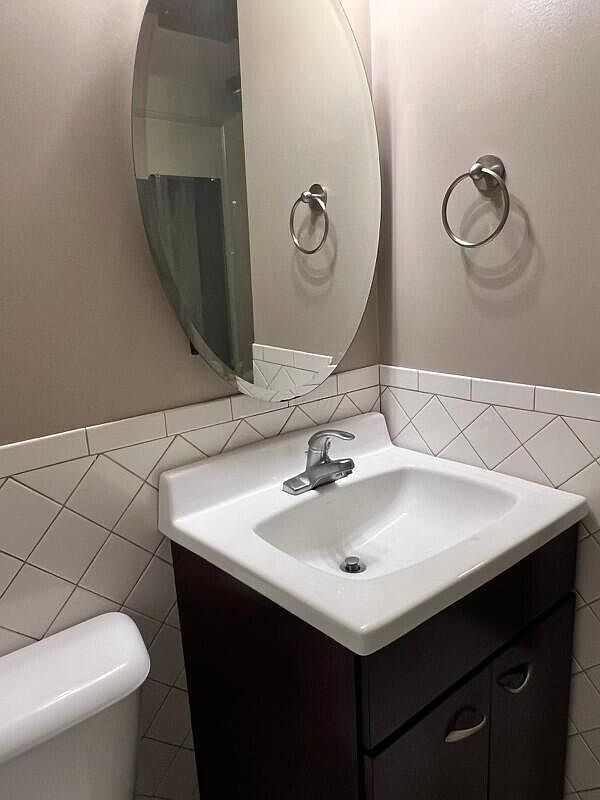 4696 Tarryton Ct S #7-2D Columbus, OH 43228 - Thumbnail 5