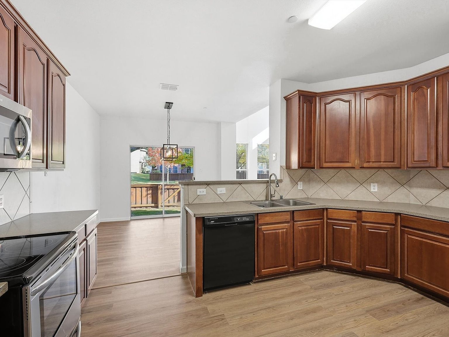 2917 Saint Andrews Dr Lewisville, TX 75067 - Thumbnail 5