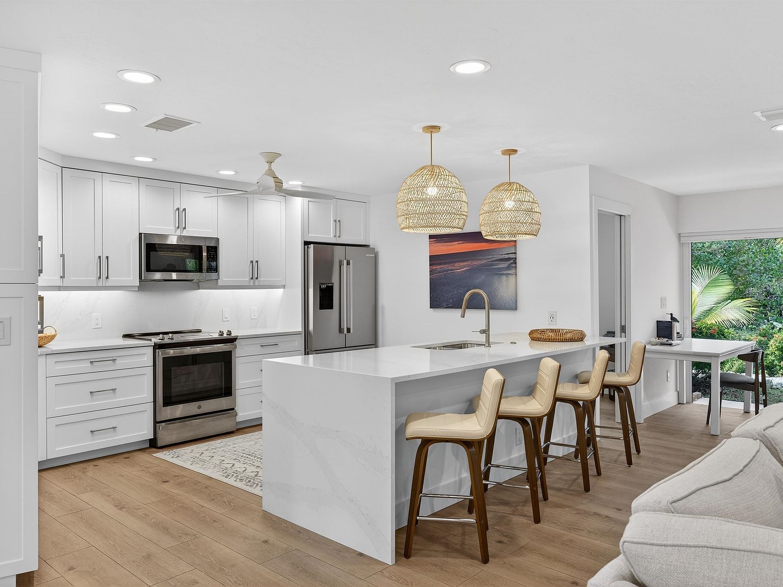 1103 Captains Walk St Sanibel, FL 33957 - Thumbnail 5