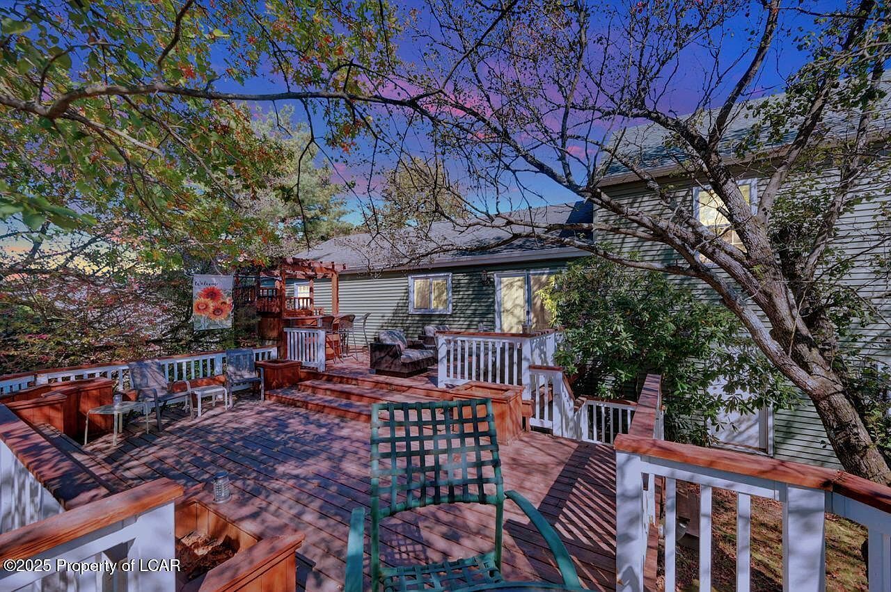 1522 Terrace Blvd Hazleton, PA 18201 - Thumbnail 5