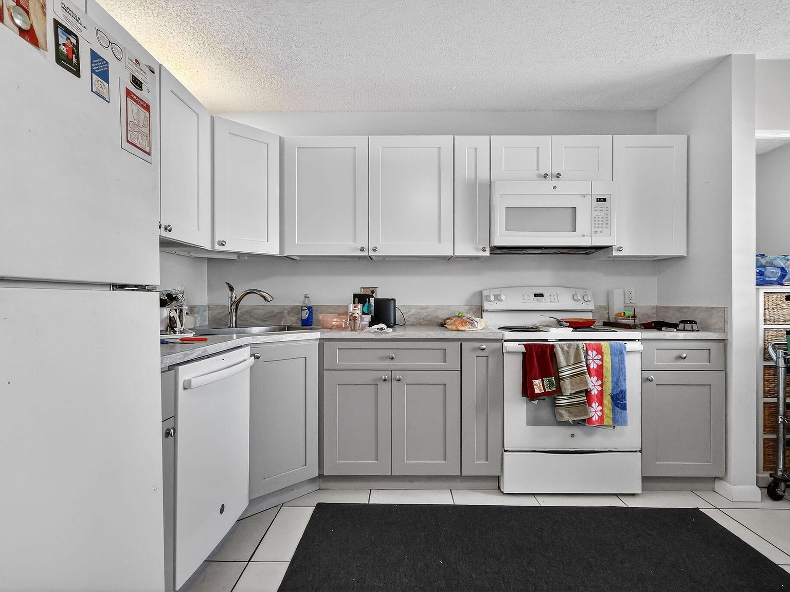 2641 Gately Dr W APT 906 West Palm Beach, FL 33415 - Thumbnail 5