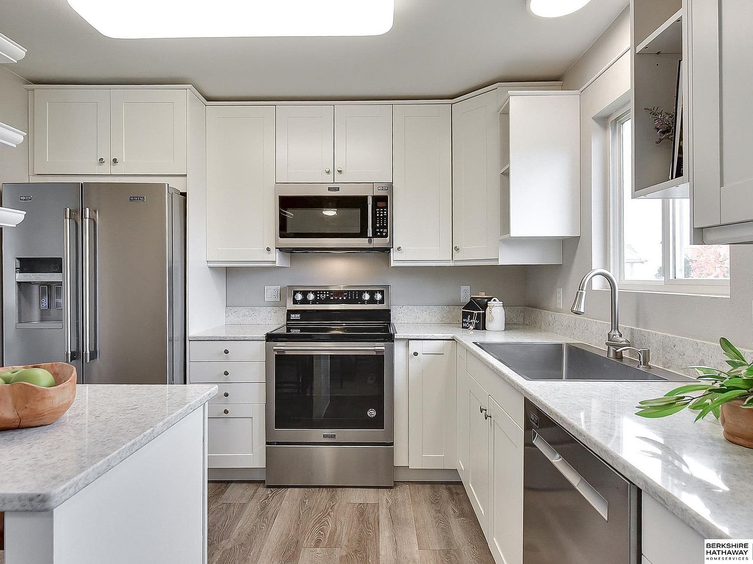 8944 Quest St Omaha, NE 68122 - Thumbnail 5