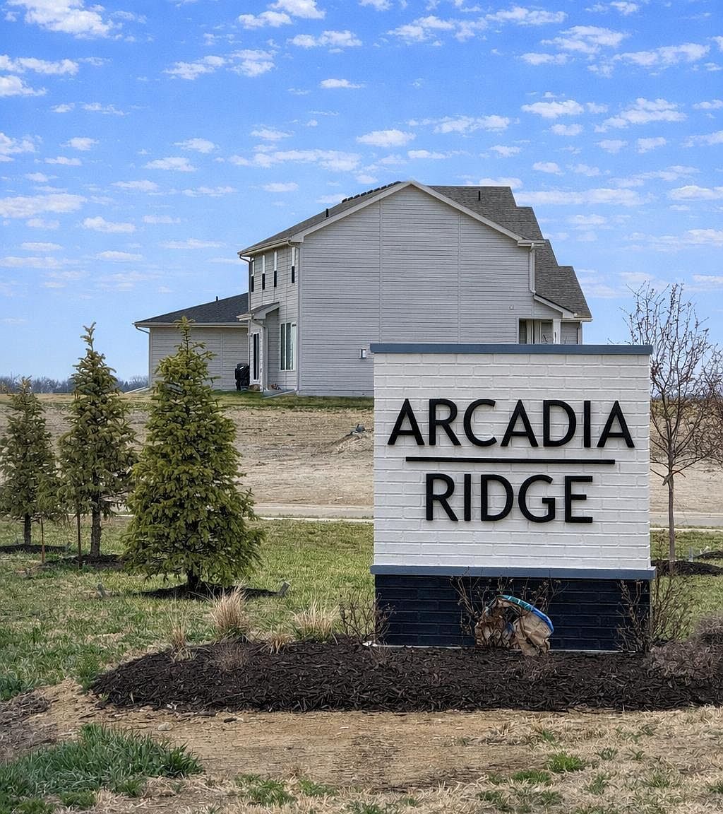 6328 208th St Elkhorn, NE 68022 - Thumbnail 5