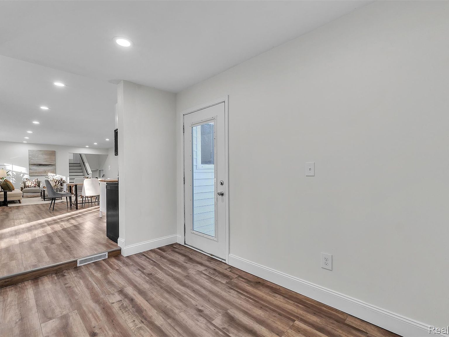 8165 Leonard Dr Holly, MI 48442 - Thumbnail 5