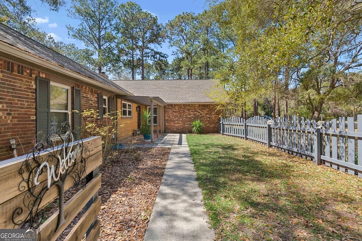 139 Mackay Dr Brunswick, GA 31525 - Thumbnail 5