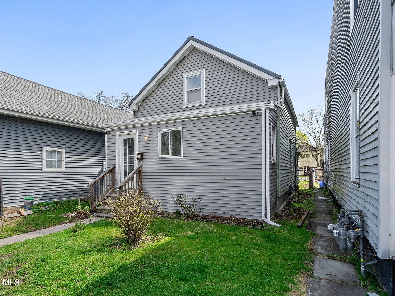 254 3rd Ave Troy, NY 12182 - Thumbnail 5