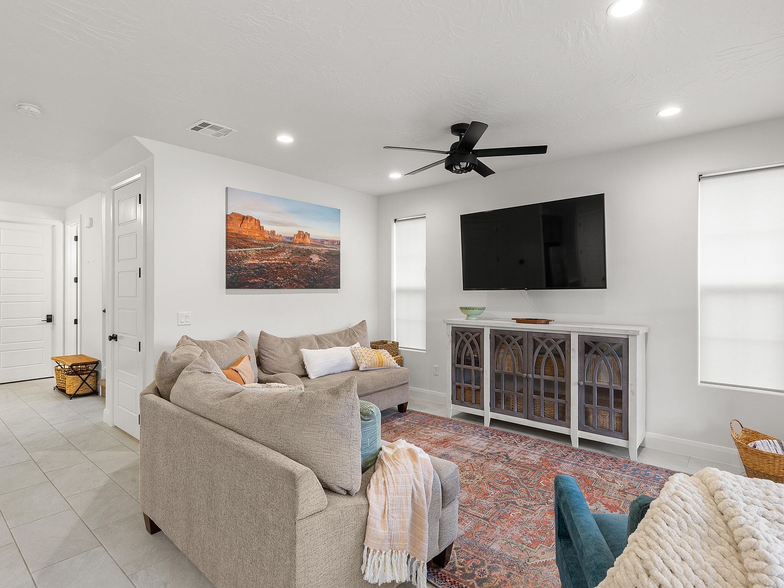 2388 E Cascada Way Washington, UT 84780 - Thumbnail 5