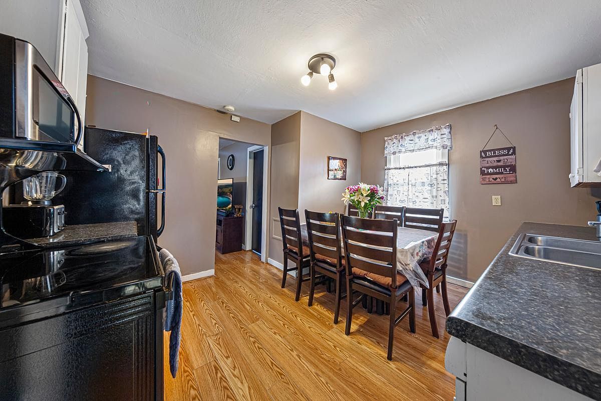 19730 Bixby Ave Faribault, MN 55021 - Thumbnail 5