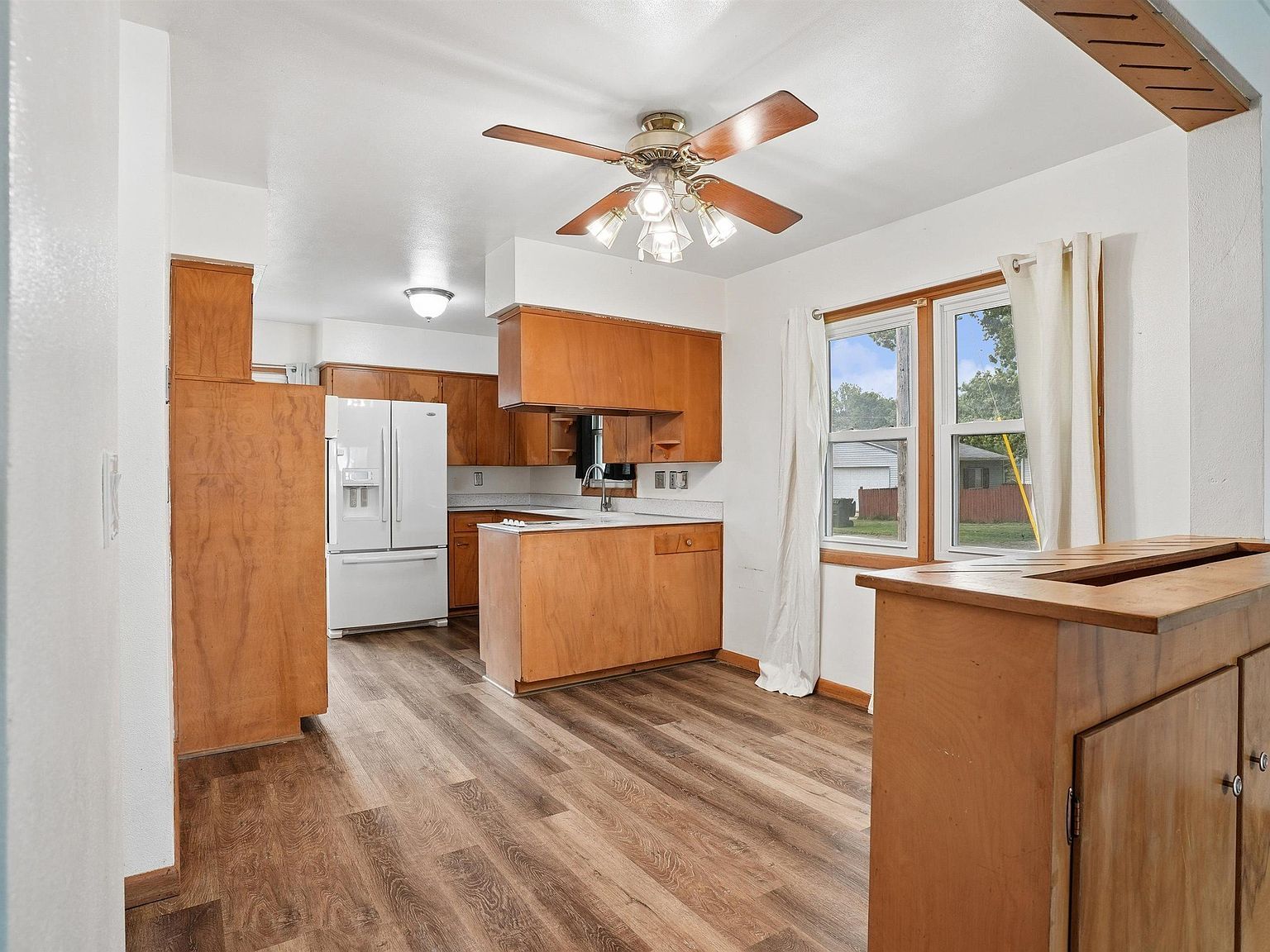 600 Evergreen Ave Waterloo, IA 50701 - Thumbnail 5
