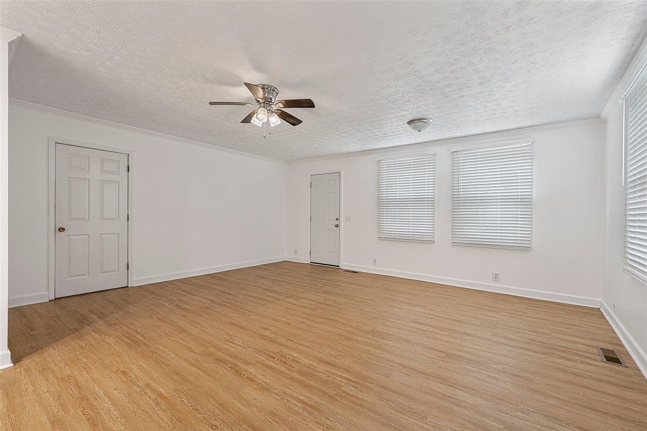 735 E 11th Ave Bowling Green, KY 42101 - Thumbnail 5