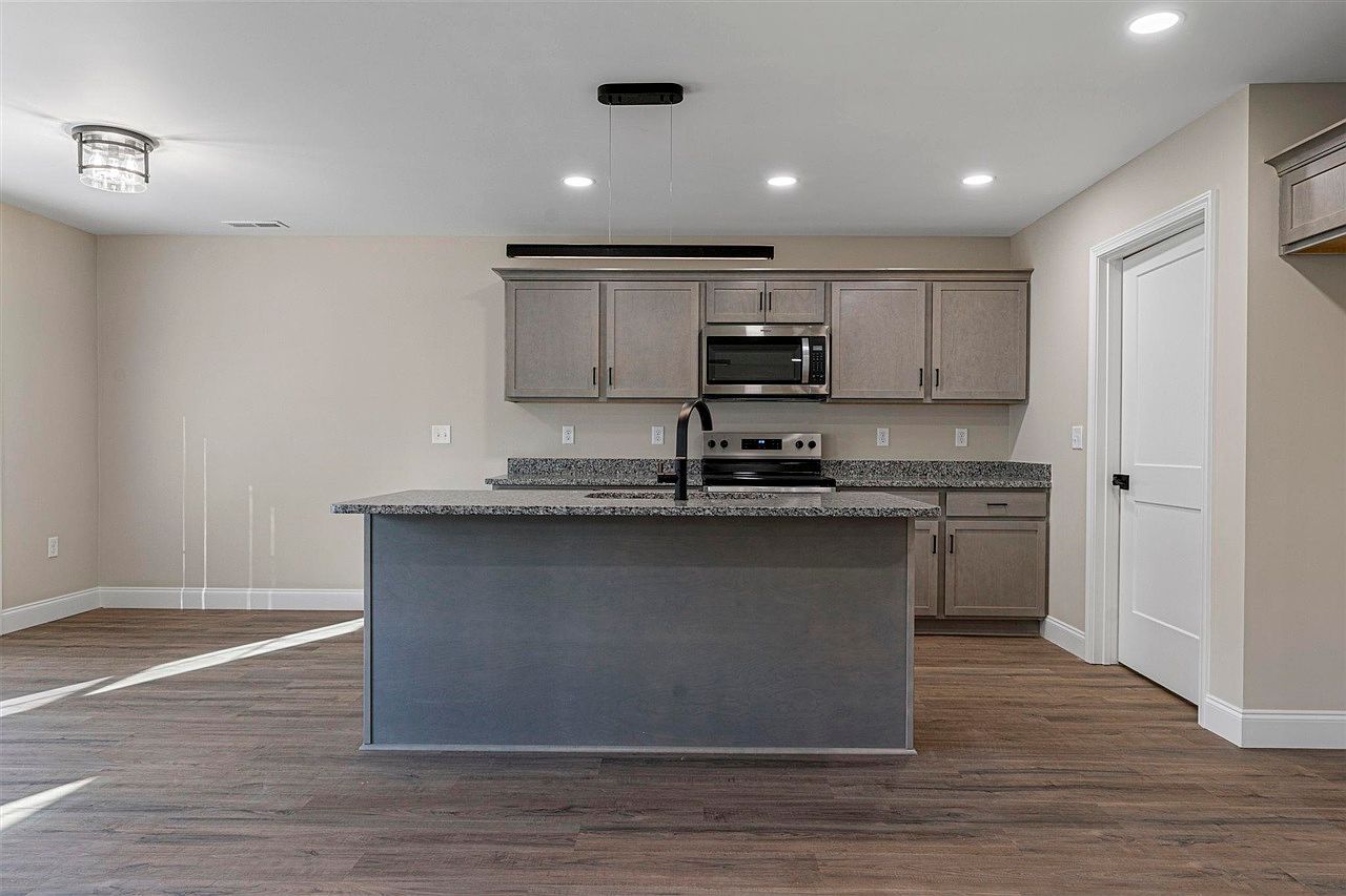 566 Vining Ln Bowling Green, KY 42104 - Thumbnail 5