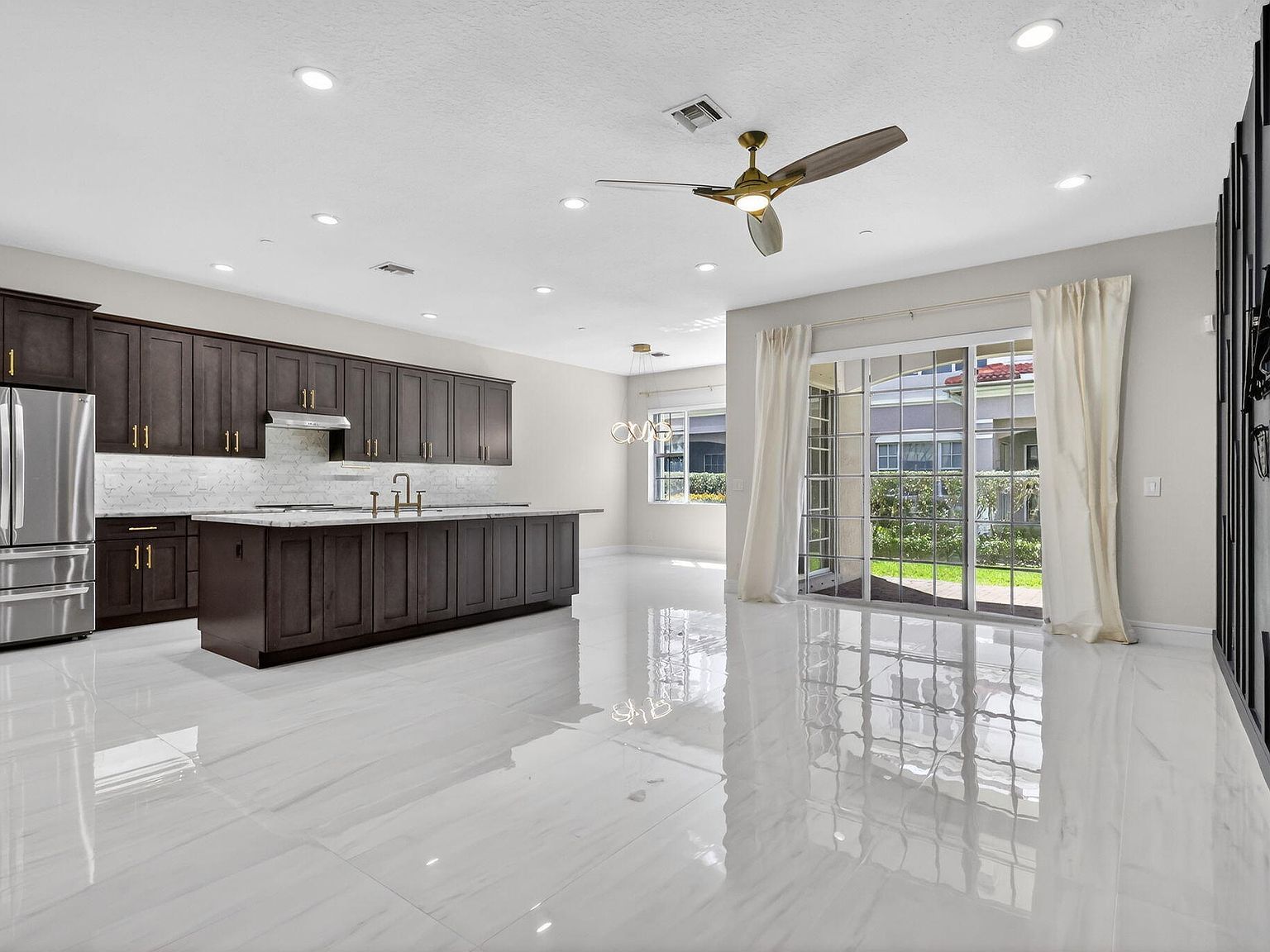 145 Nottingham Pl Boynton Beach, FL 33426 - Thumbnail 5